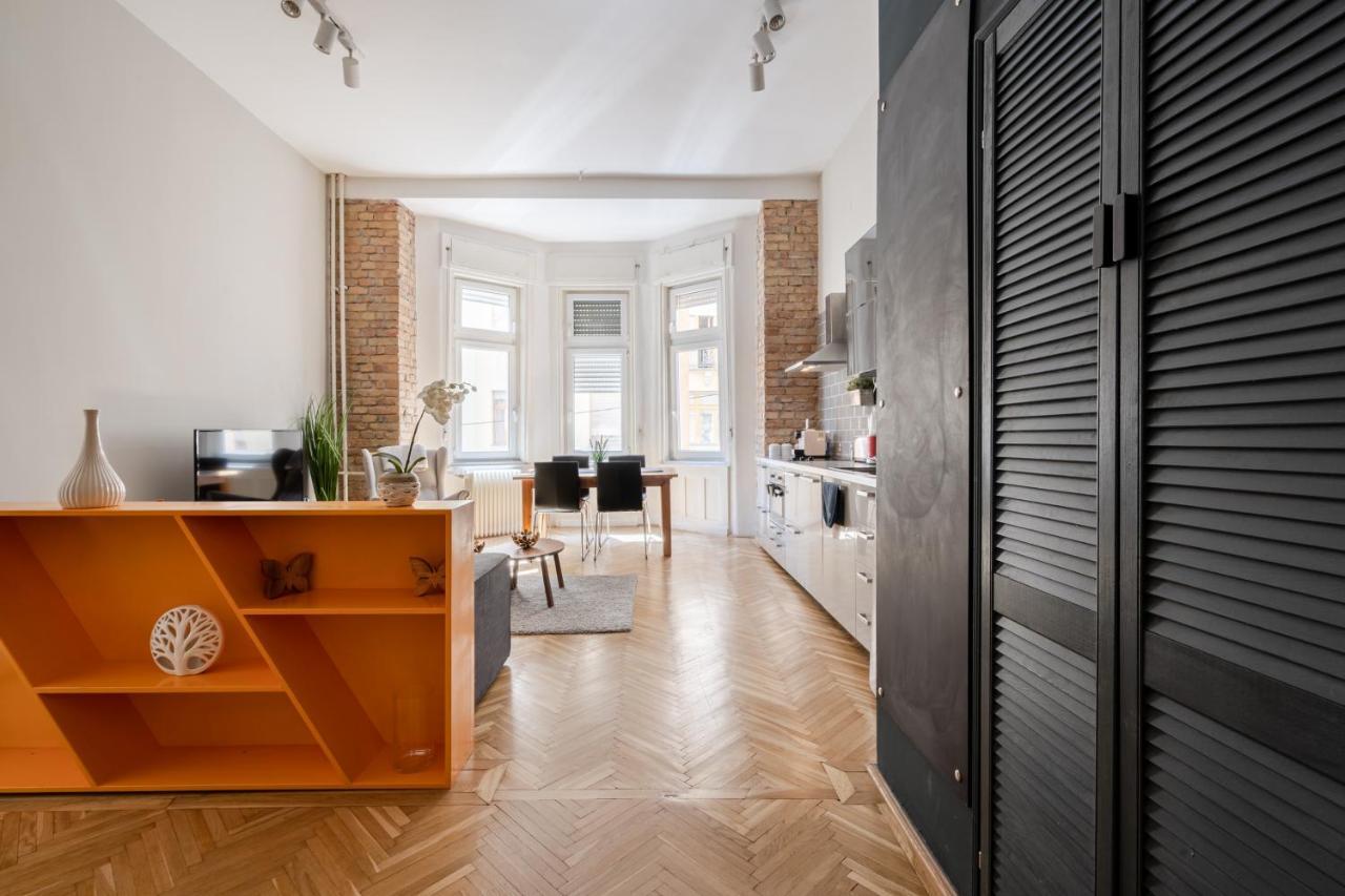 W24- Boutique Apartments, Best Location. By Bqa Budapeste Exterior foto